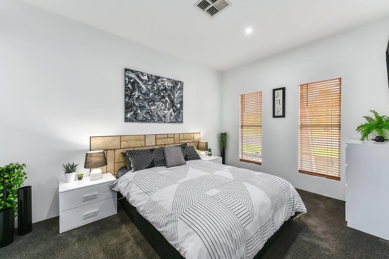 Апартаменти Kennedy Executive Townhouse Маунт-Гамбір Екстер'єр фото